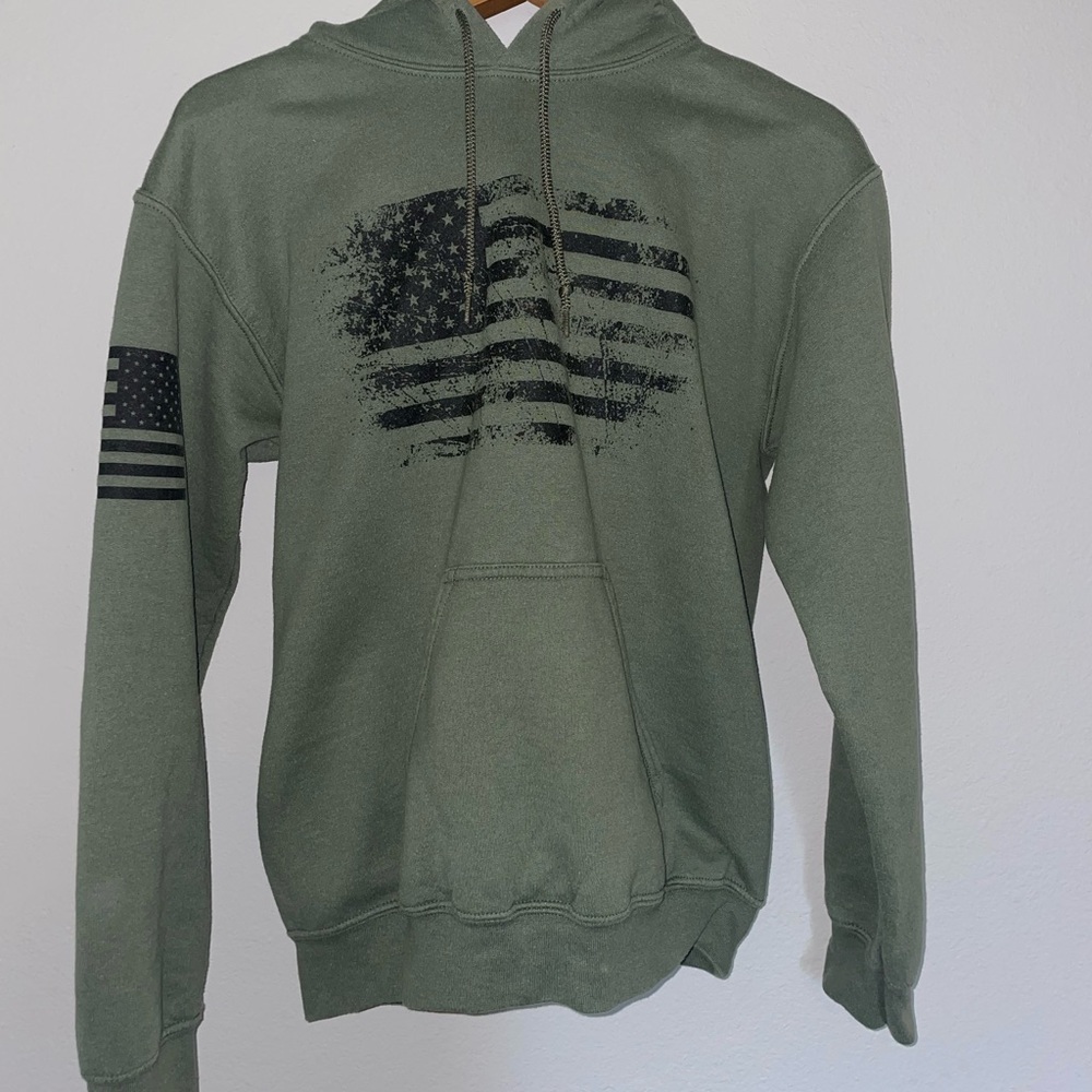 Grunt Style olive green hoodie!